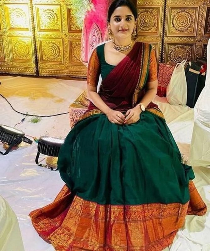 Firozae Red Pari Black Lehenga Choli