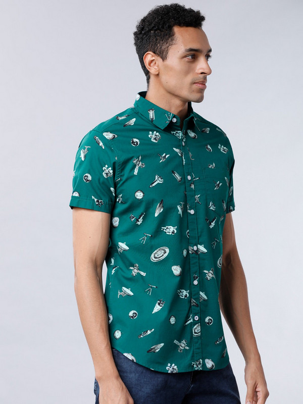 Havric Astronaut and satellite Print Shirt