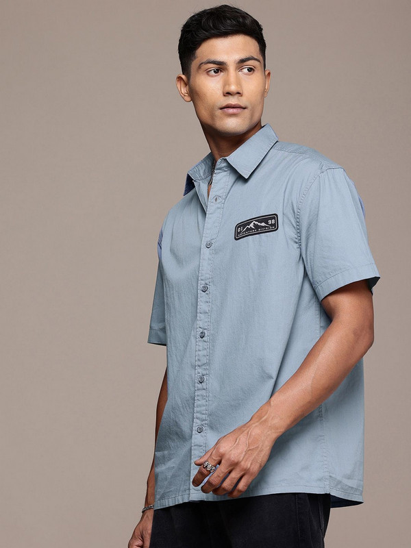Roxter Rectangular graphic Patch shirt