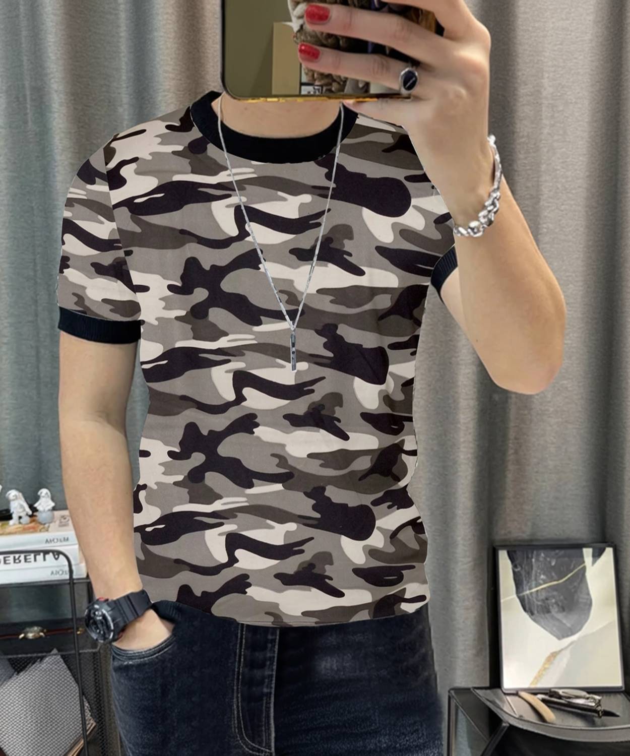 Kavish Crewneck T-shirt
