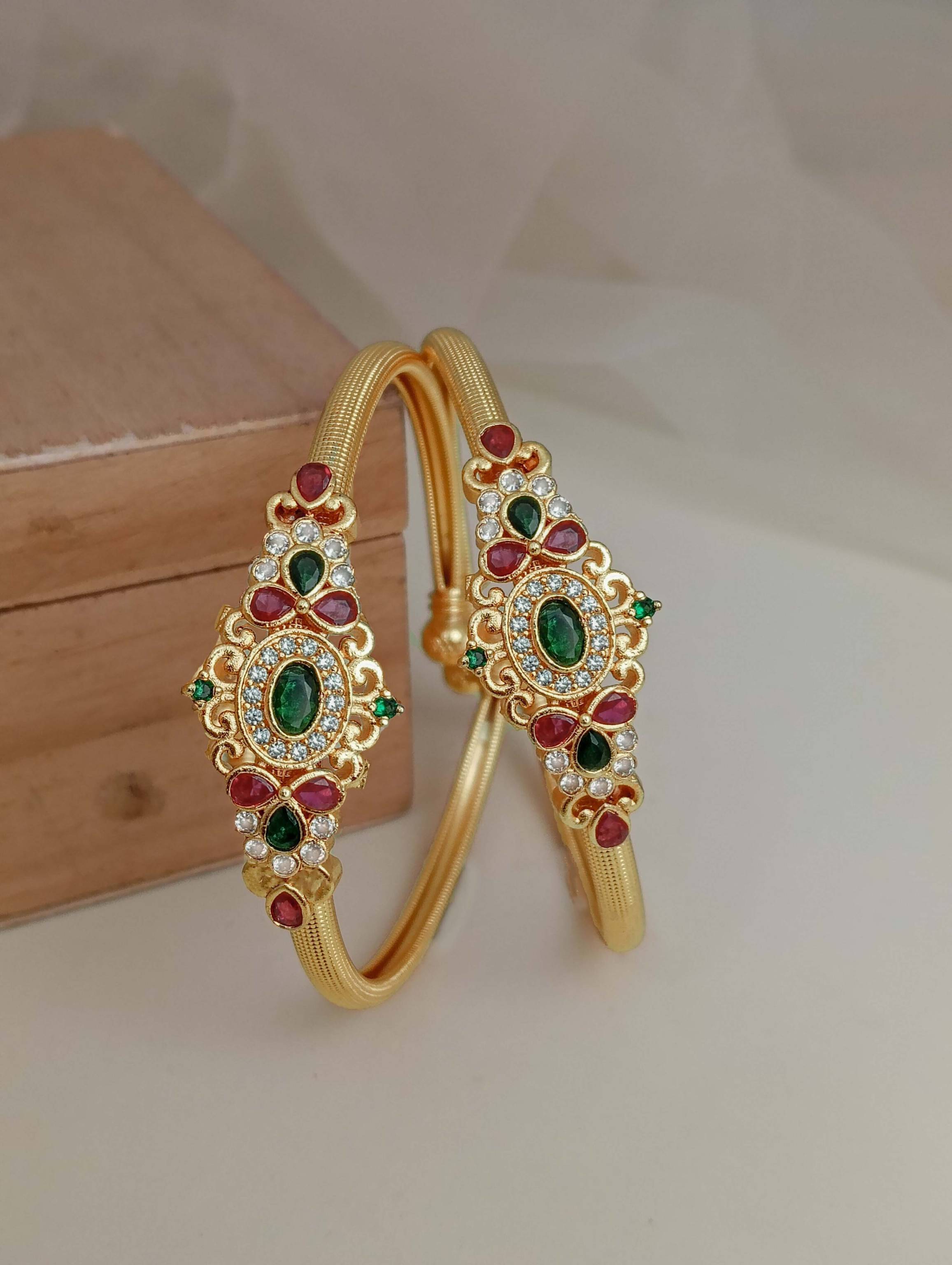 Bradox Traditional Style  Bangle Set