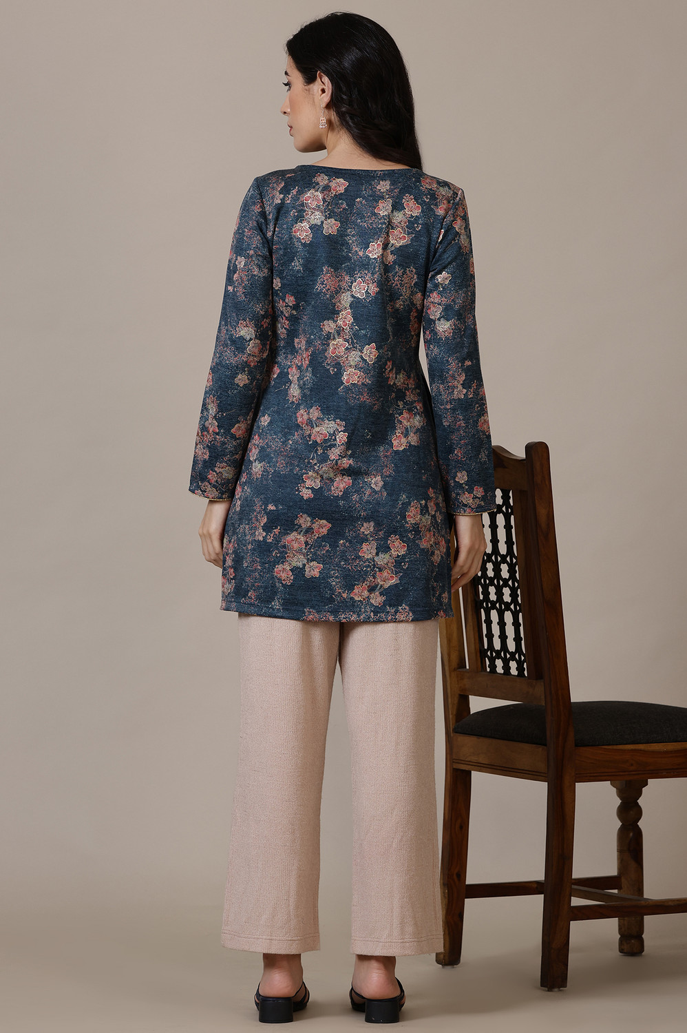 Auralis Floral  Polyester Straight   Salwar Suit Set