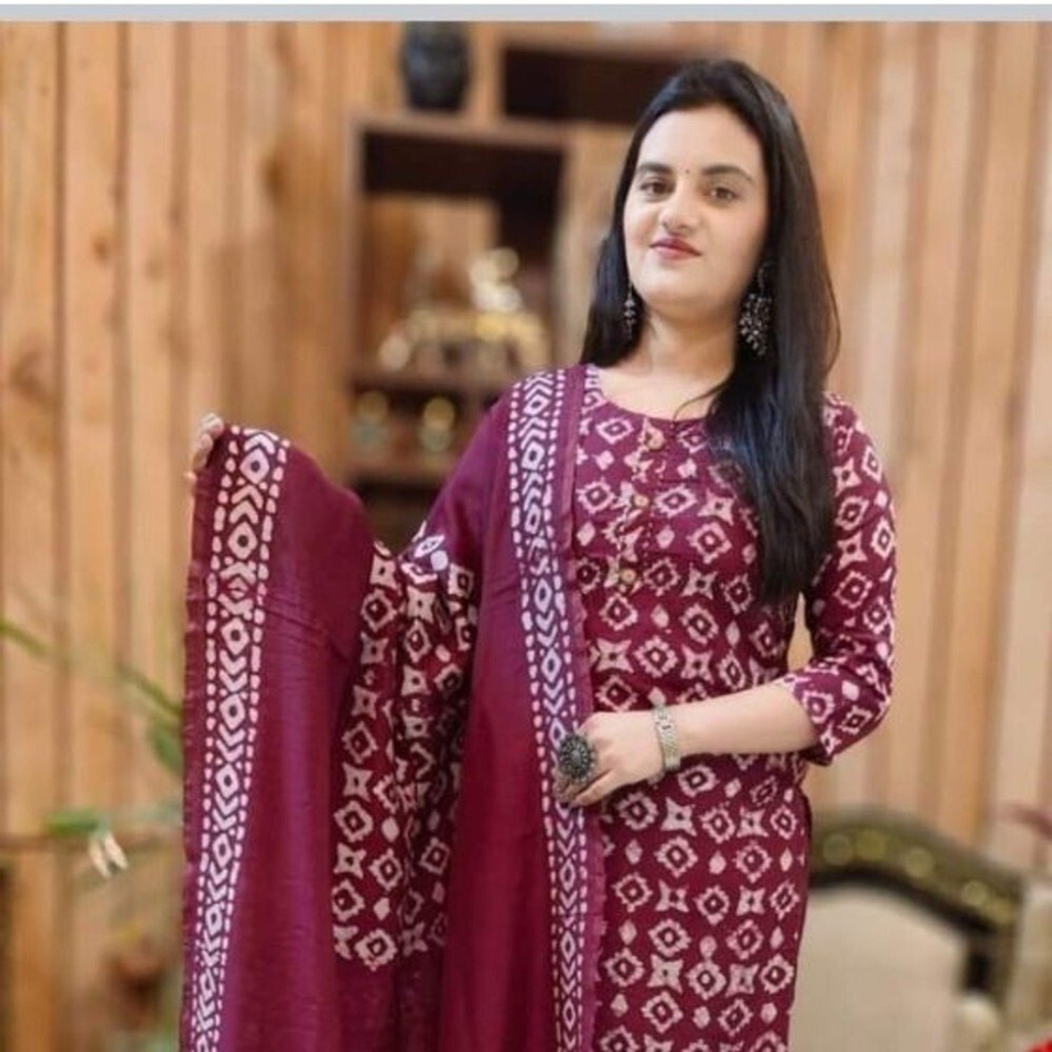  Pilessa Viscose Rayon Festive Salwar Suit Set 