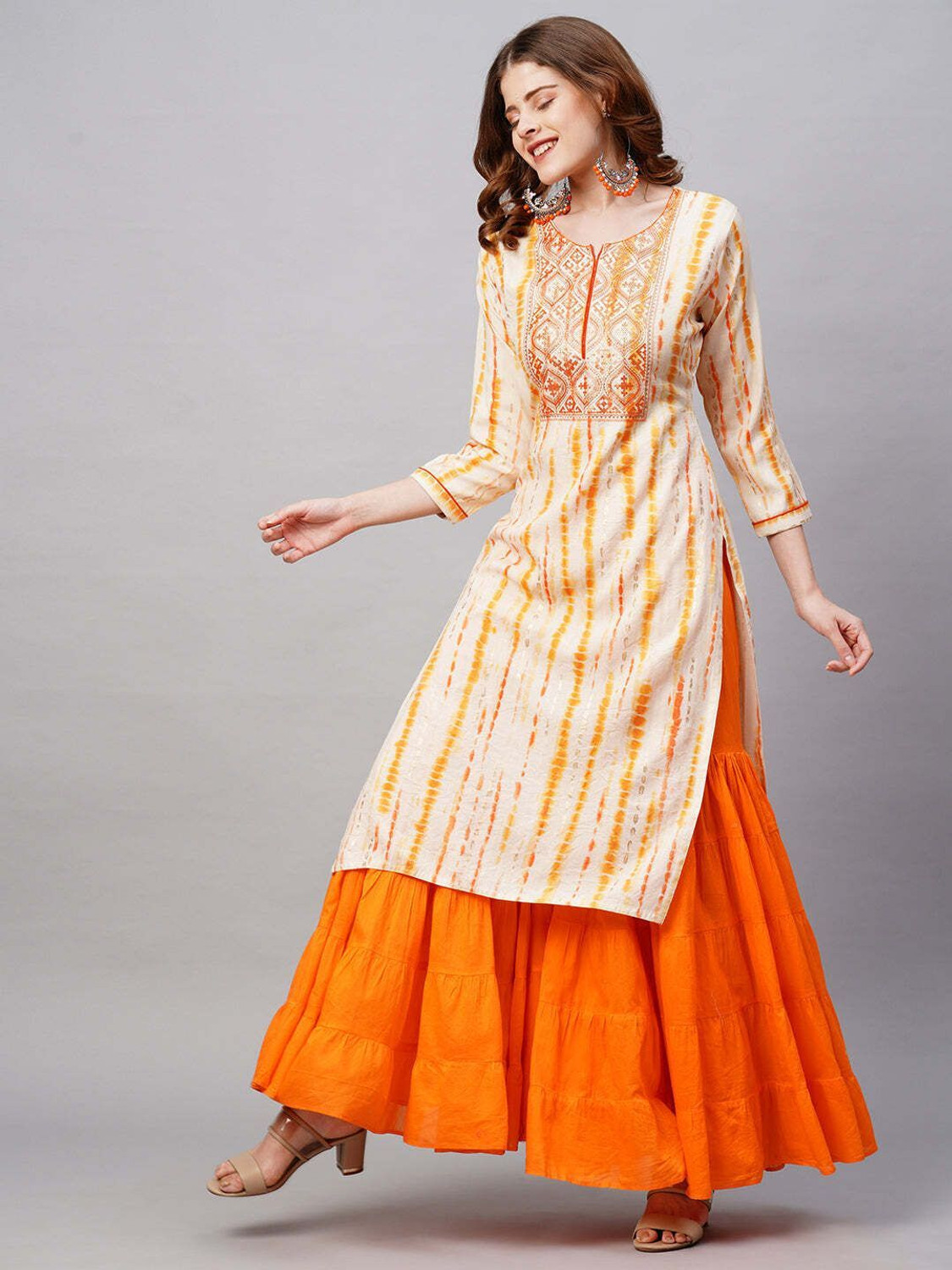 Pravya Straight Salwar Suit Set 