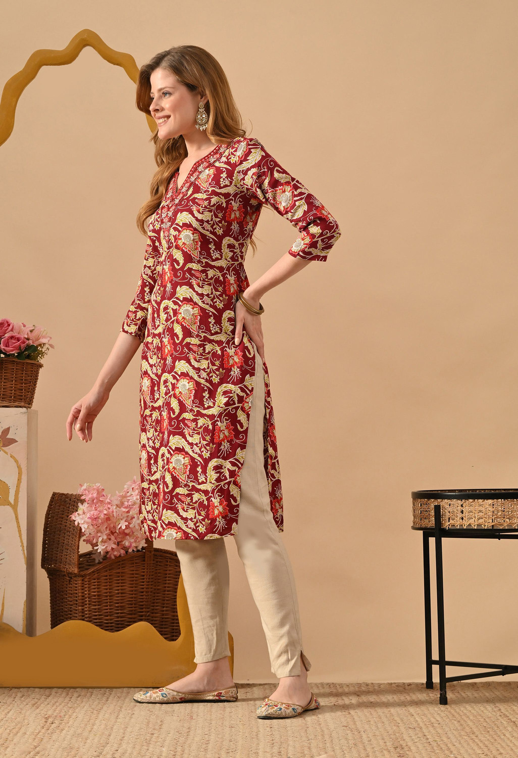  Pravya Elegant Floral Viscose Rayon Salwar Suit Set 