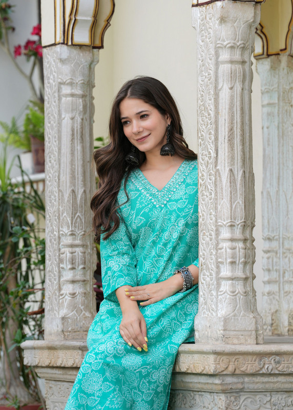 Pravya  Casual Ethnic Wear Salwar Suit Set 