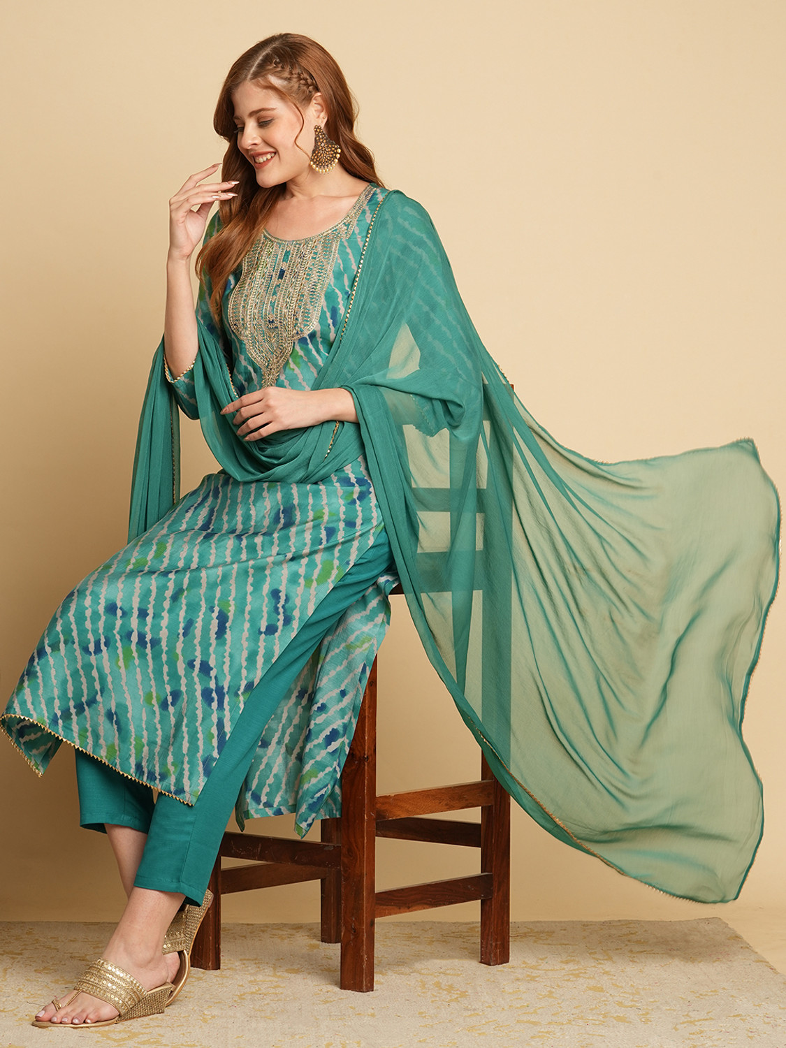 Divashree Leheriya Straight Salwar Suit Set 