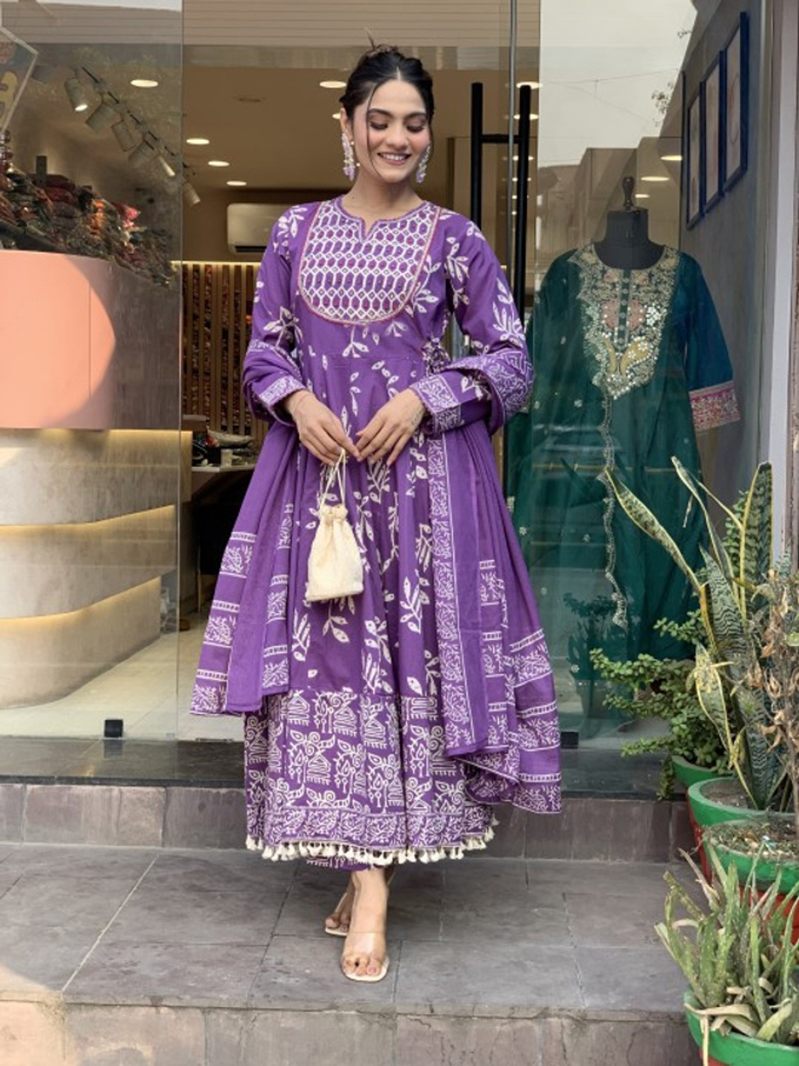 Divashree Viscose Rayon A-Line Salwar Suit Set 