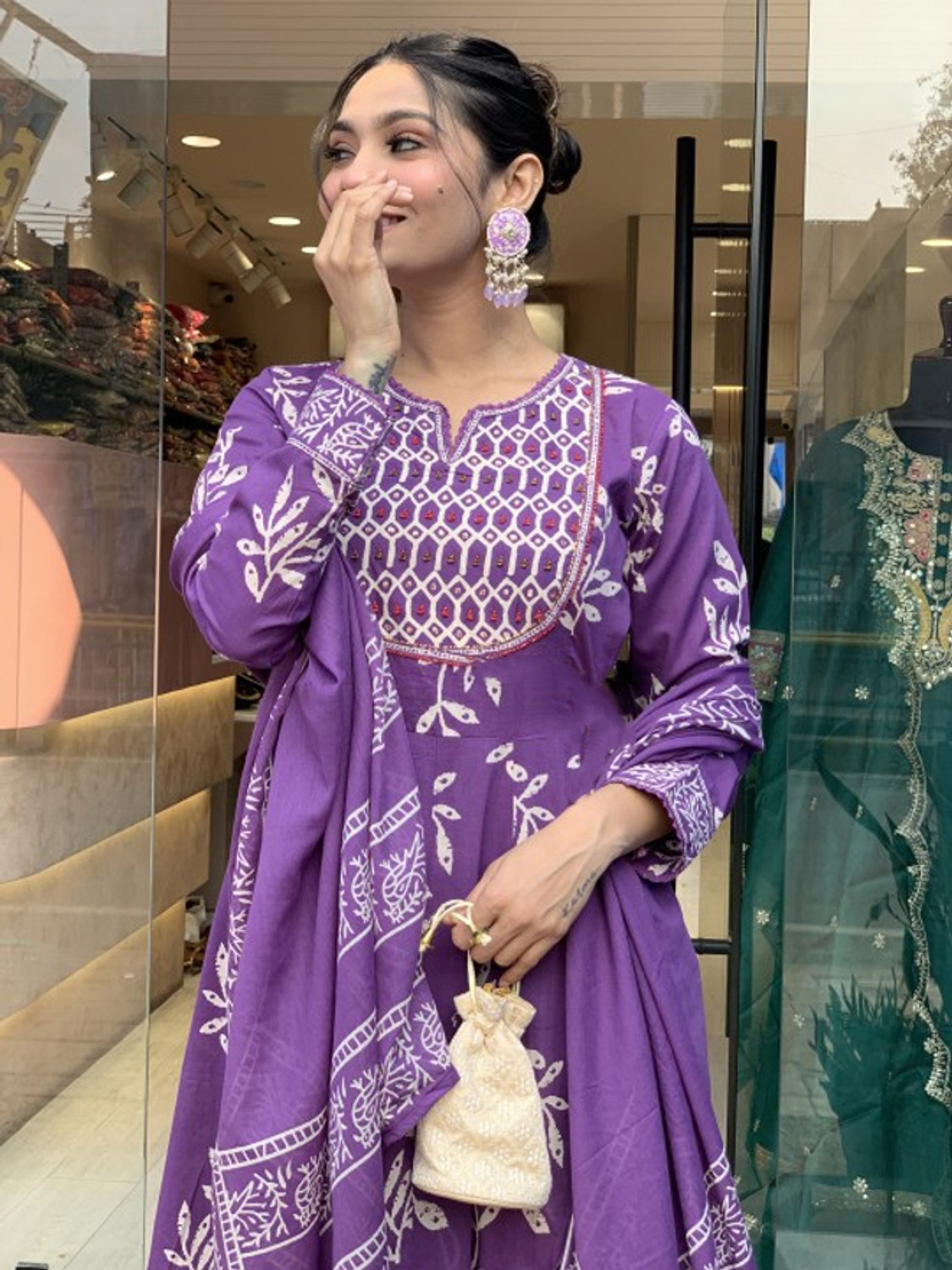 Divashree Viscose Rayon A-Line Salwar Suit Set 