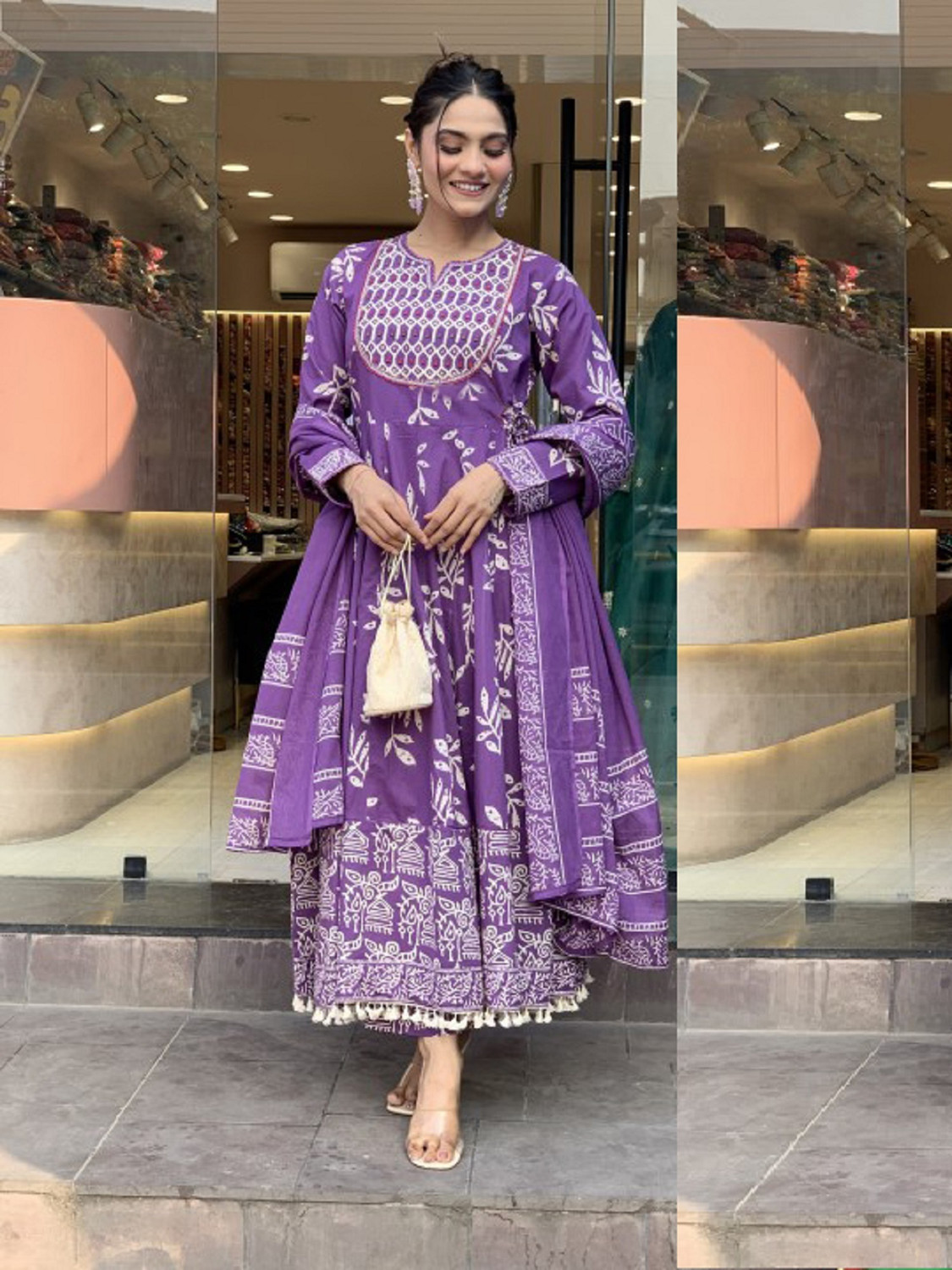 Divashree Viscose Rayon A-Line Salwar Suit Set 