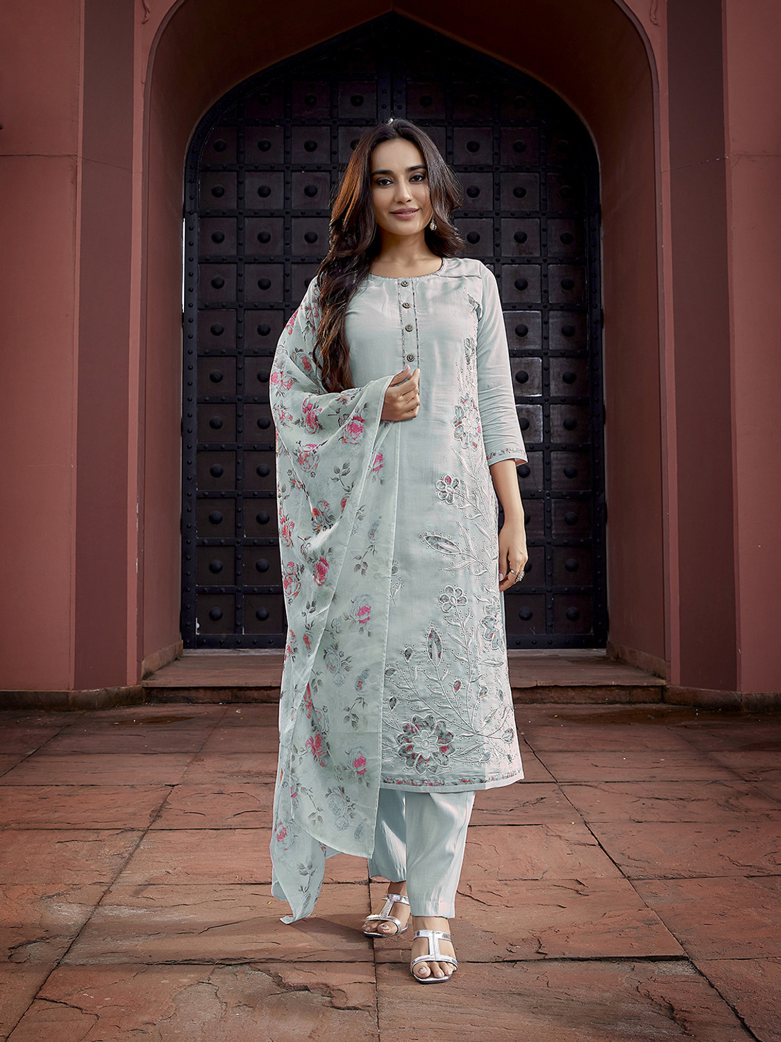 Rivanta Embroidered Kurta Salwar Suit Set 