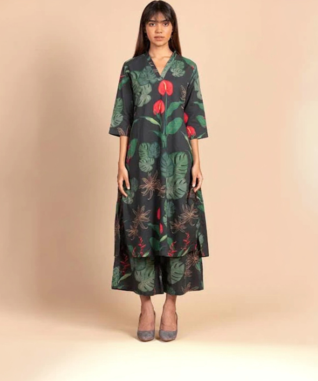 Rivanta Dark Green Floral  Salwar Suit Set 