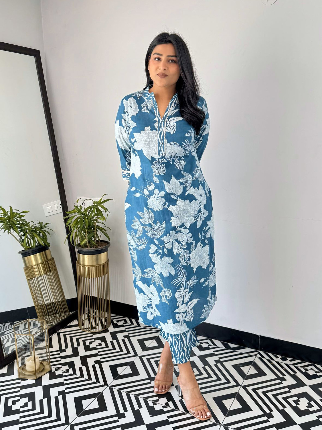 Rivanta  Floral Casual Salwar Suit Set 