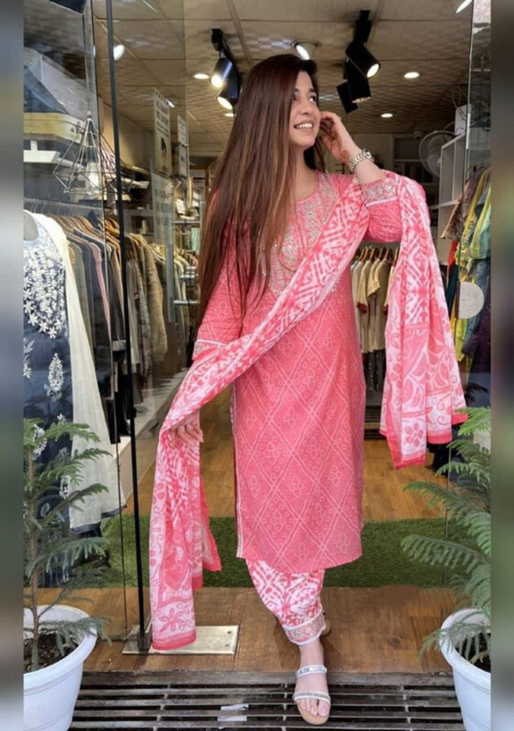   Rivanta  Bandhani Mirror Salwar Suit Set 