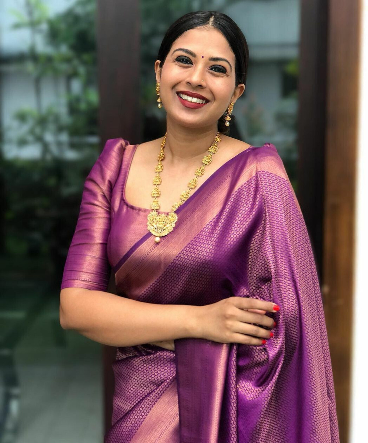 Avnika Woven Kanjivaram Pure Silk Saree