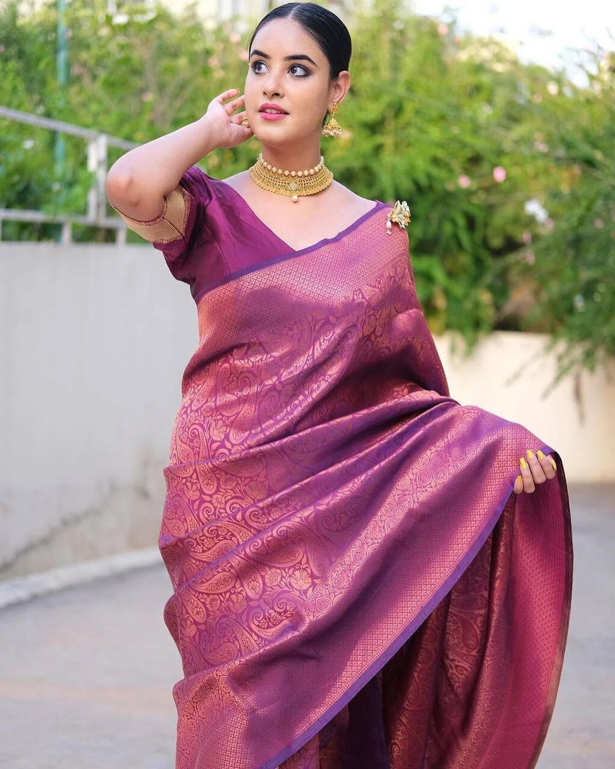 Avnika Woven Kanjivaram Festive Wear