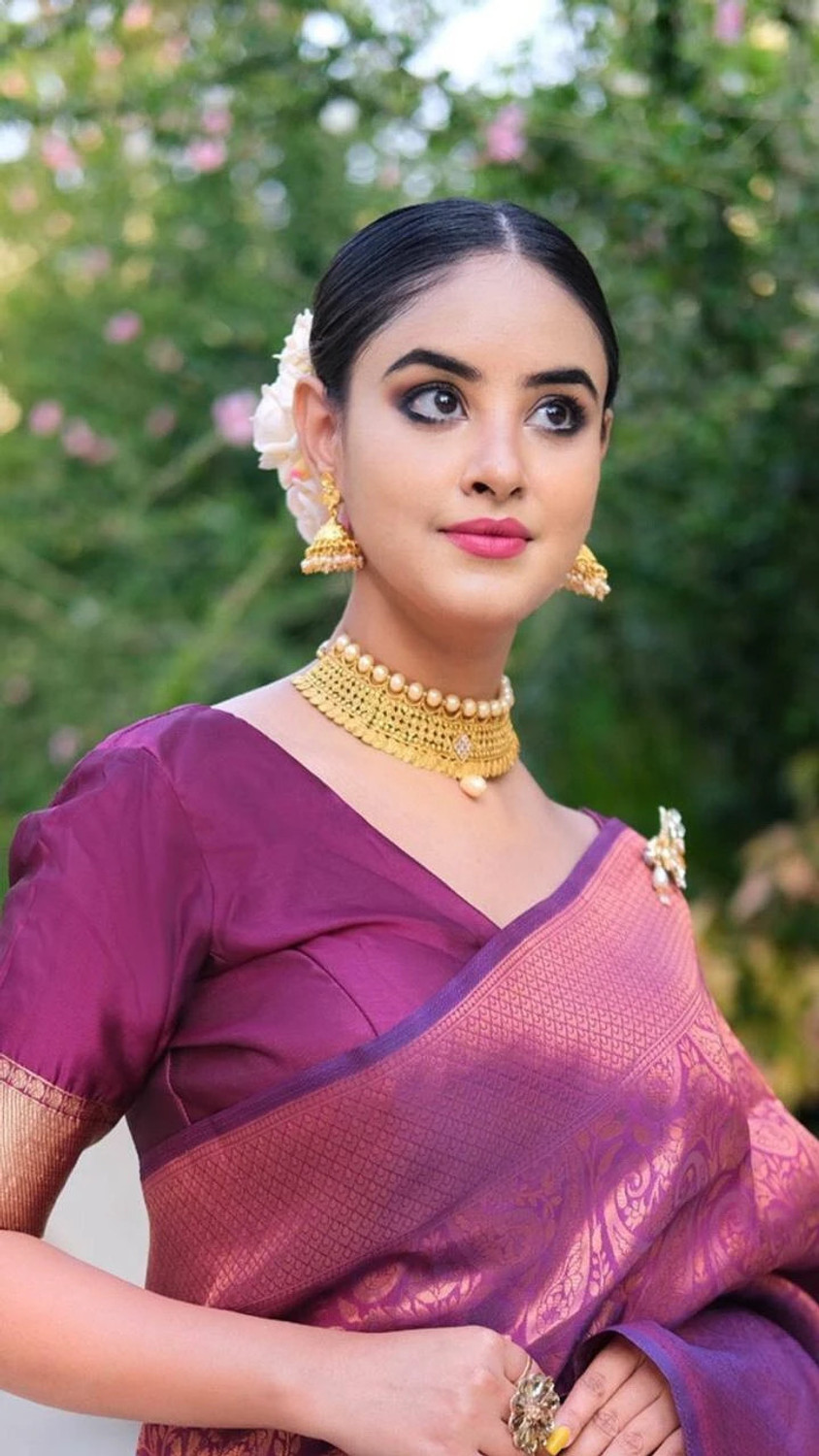 Avnika Woven Kanjivaram Festive Wear