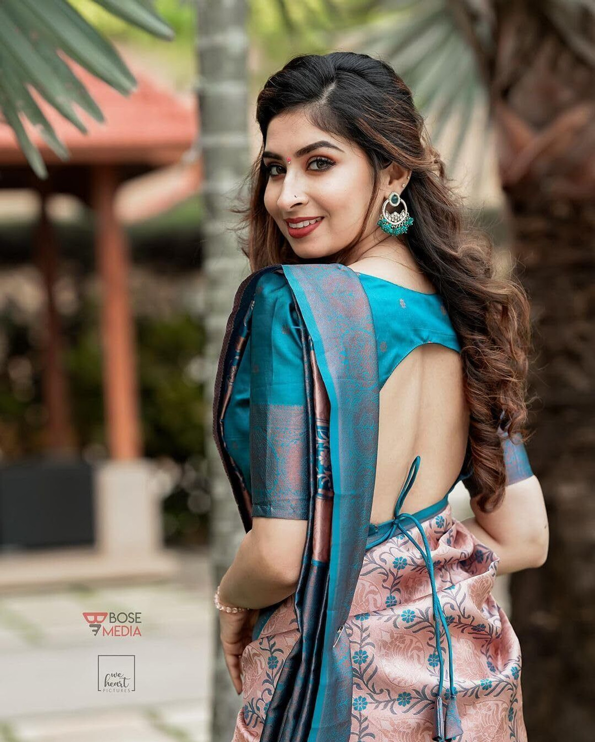 Yarie Silk Blend Kanjivaram  Saree with Banarasi Blouse