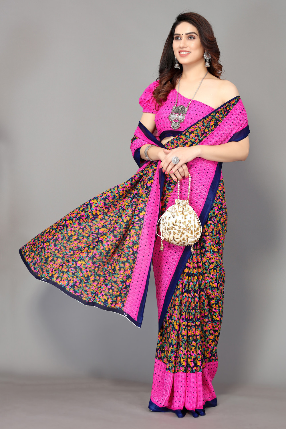 Yarie Floral Printed Georgette Saree