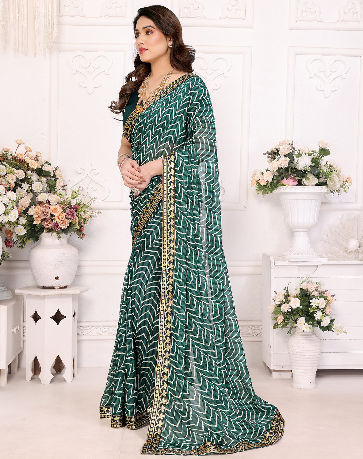 Yarie  Bollywood Georgette Lace  Casual Saree