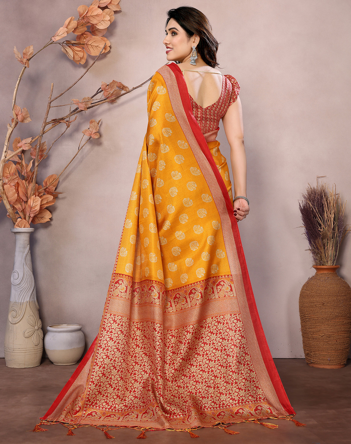 Yarie Kalamkari Art Silk Saree with Blouse