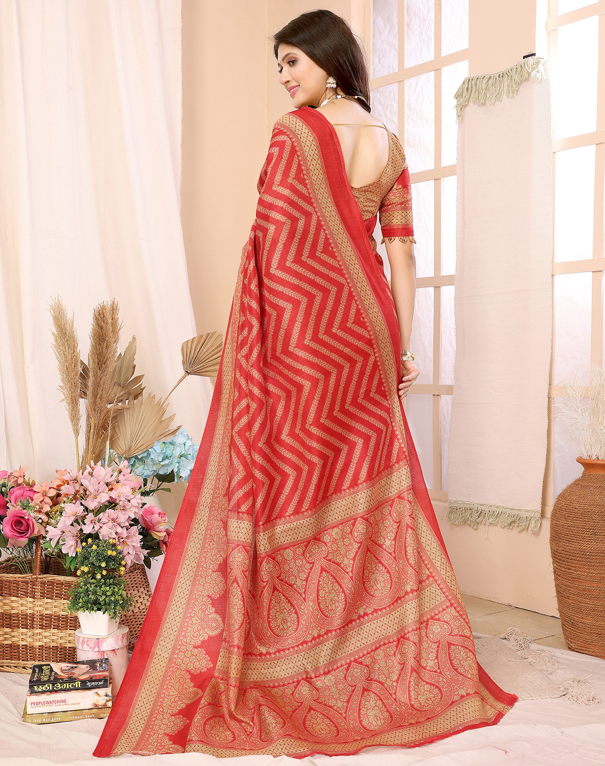 Yarie Kalamkari Silk Blend Art Silk Saree