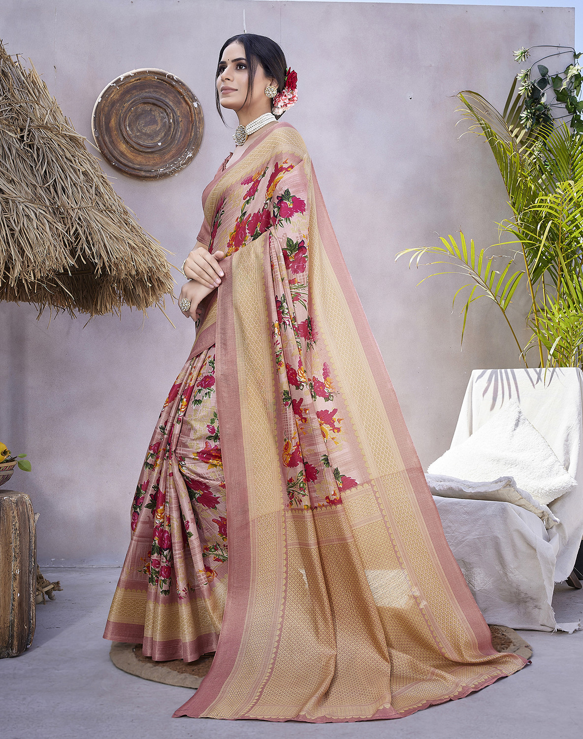  Yarie Bollywood Art Silk  Party Saree 