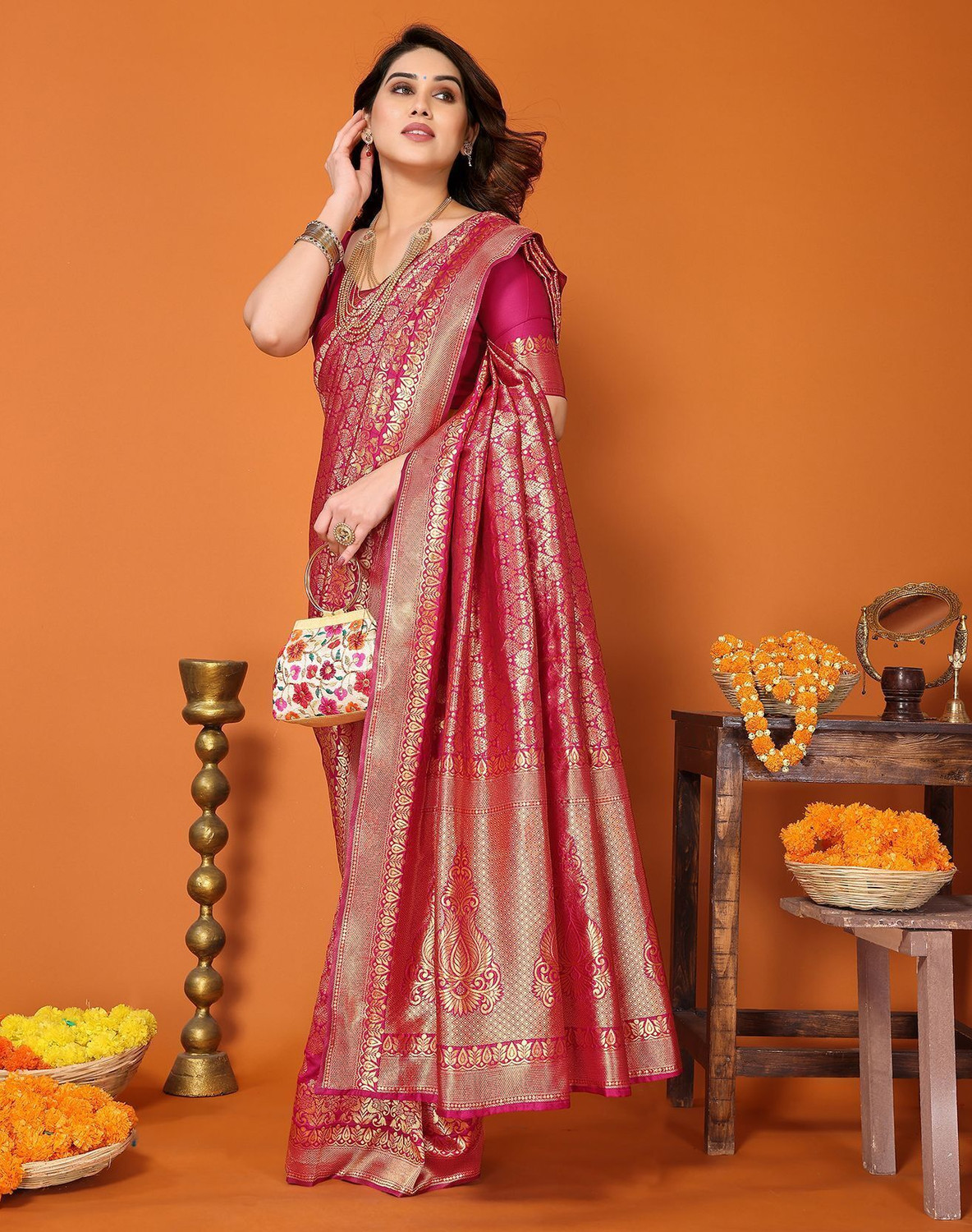 Yarie Kanjivaram Silk Blend Party & Festive Saree