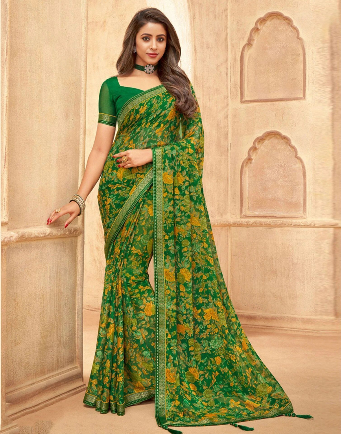 Sharini Floral Printed Georgette & Chiffon Saree
