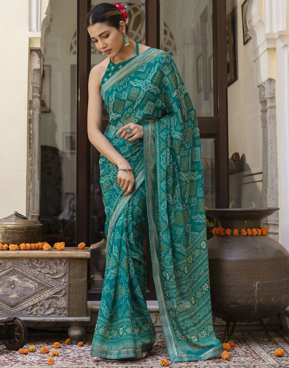 Sharini Floral Printed Georgette & Chiffon