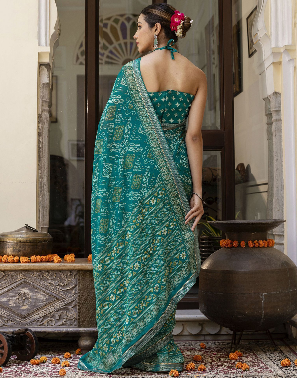 Sharini Floral Printed Georgette & Chiffon