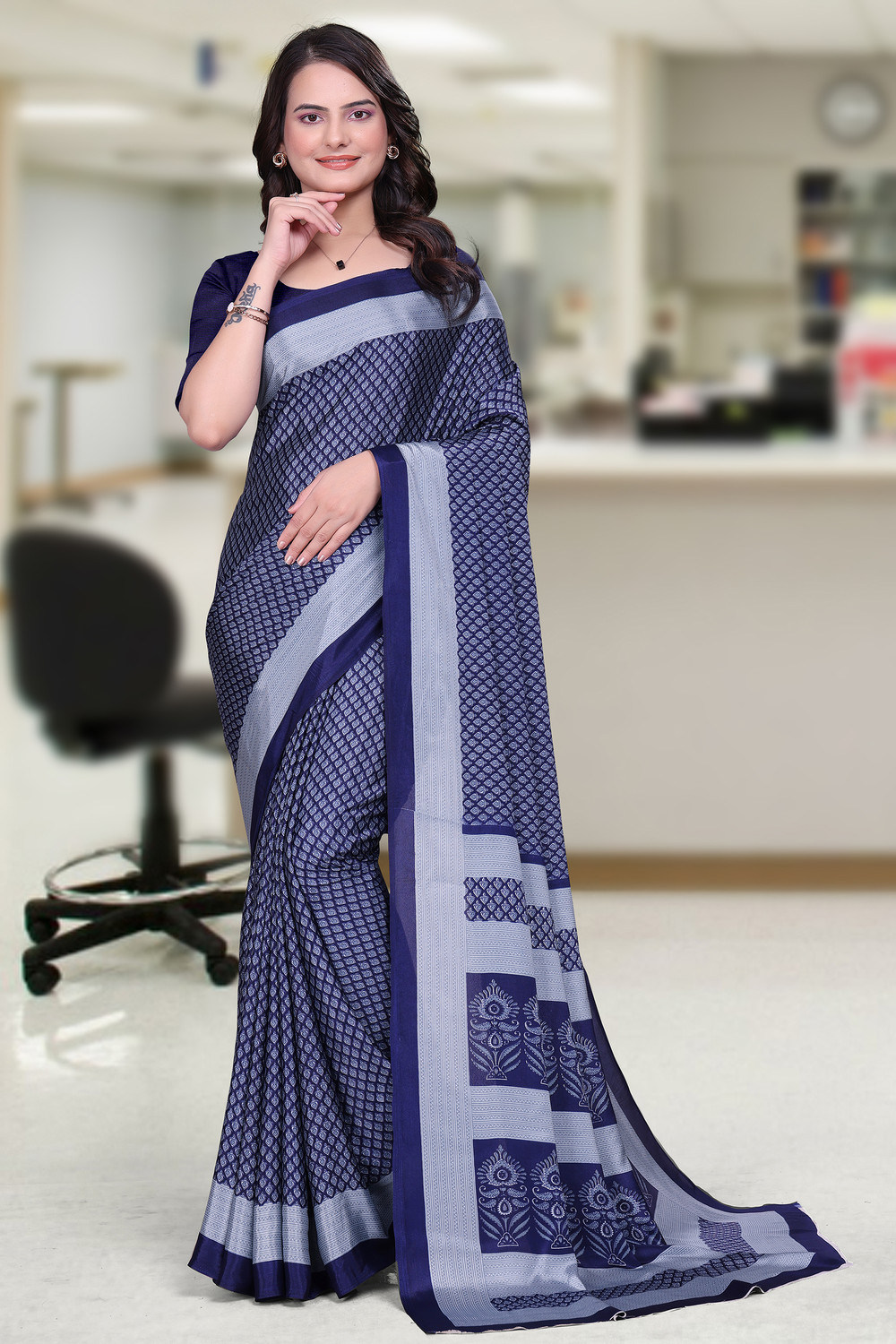 Kashvi Small Rose Design Saree