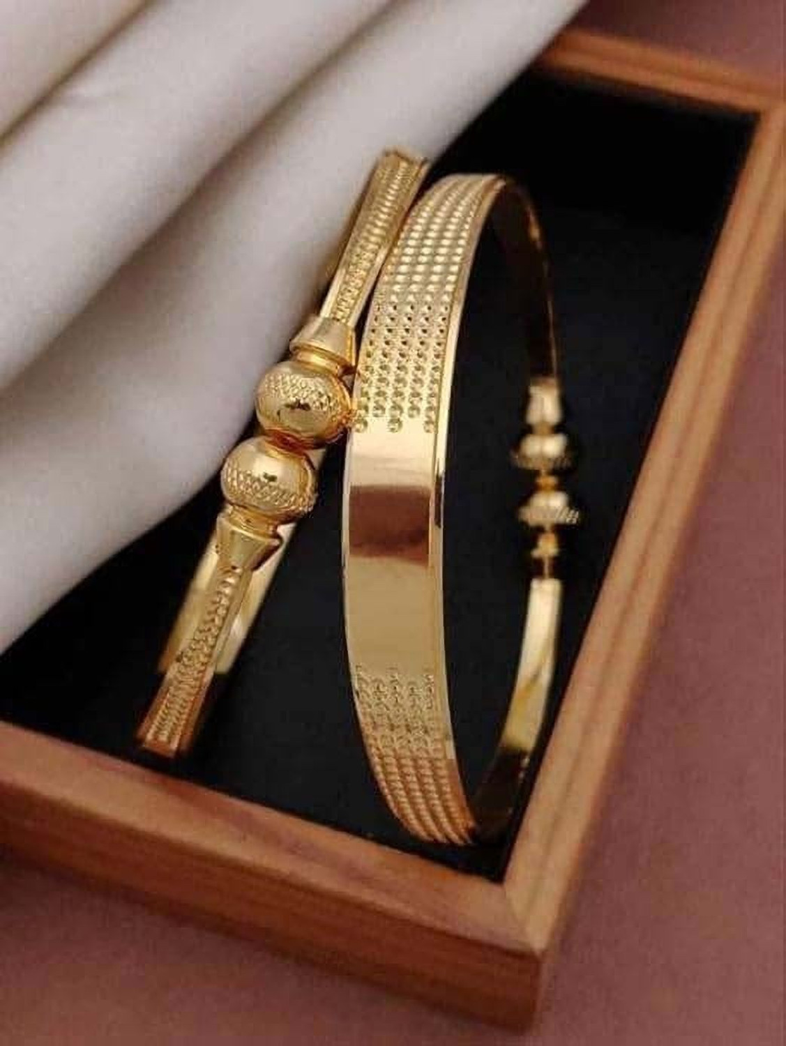 Bradox  Everyday Wear Bangle Set