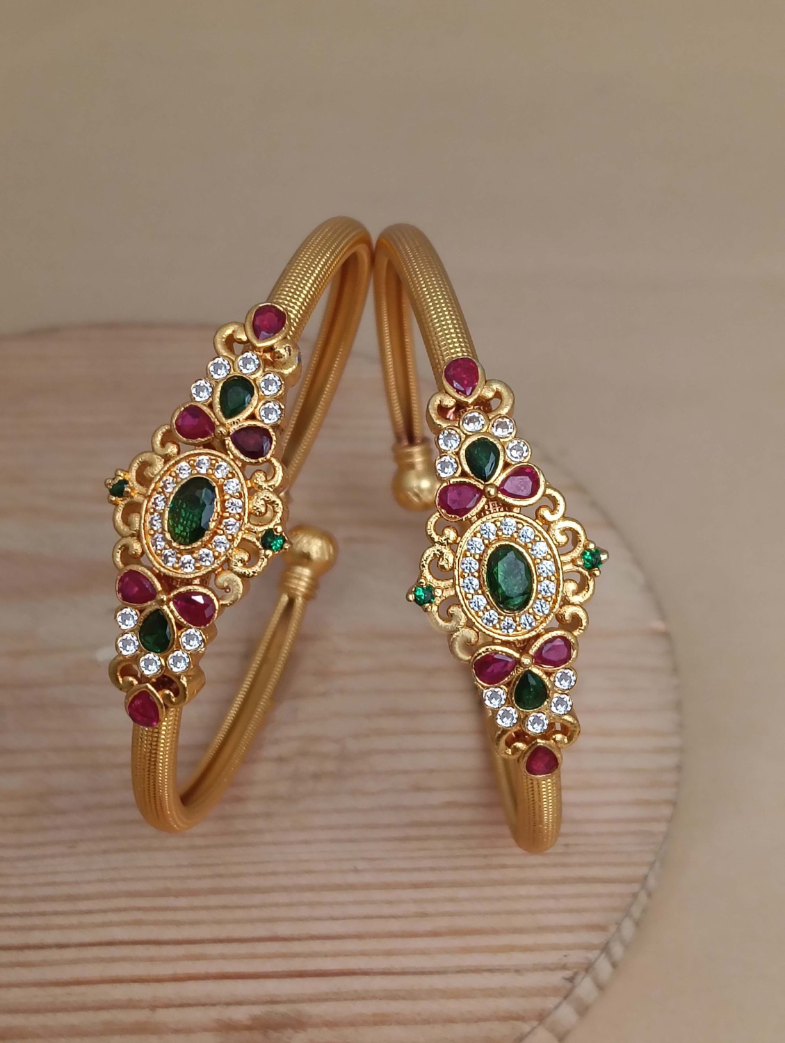 Bradox Traditional Style  Bangle Set