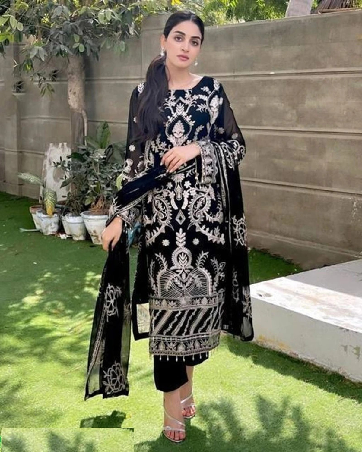  Pilessa Georgette Salwar Suit Set