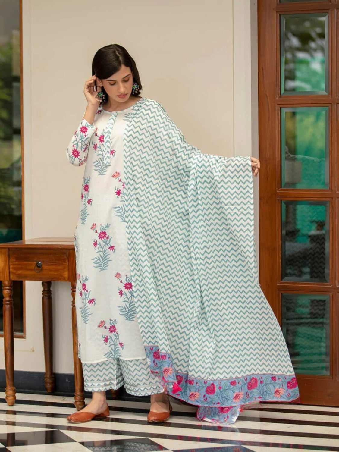 Rivanta Floral Print Straight  Salwar Suit Set 
