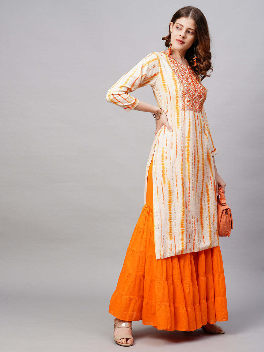 Pravya Straight Salwar Suit Set 