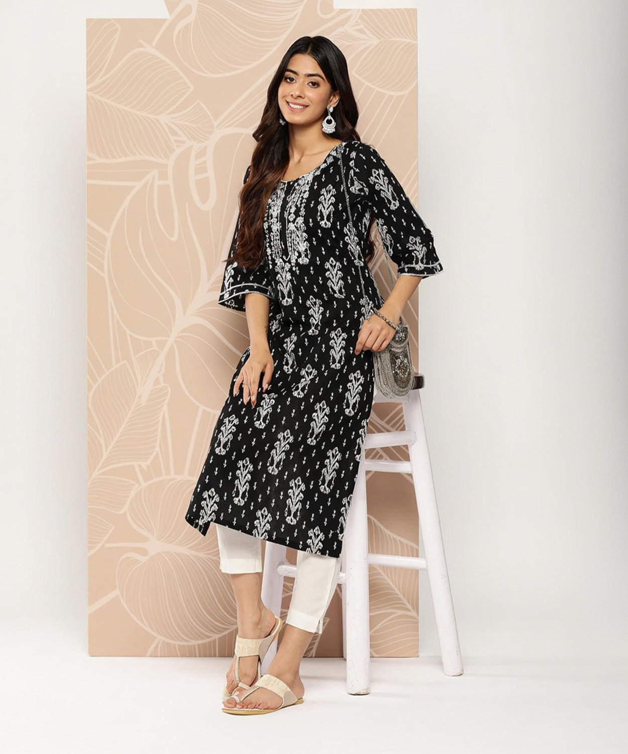 Pravya Elegant Floral Salwar Suit Set 