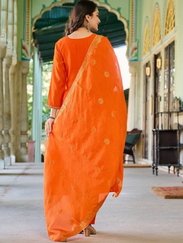 Divashree Embroidered Silk Blend Salwar Suit Set 