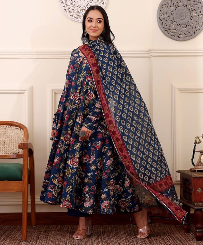 Divashree Wedding Wear Salwar Suit Set 