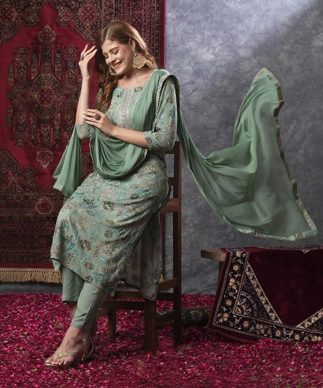 Divashree Viscose Rayon Floral Salwar Suit Set 