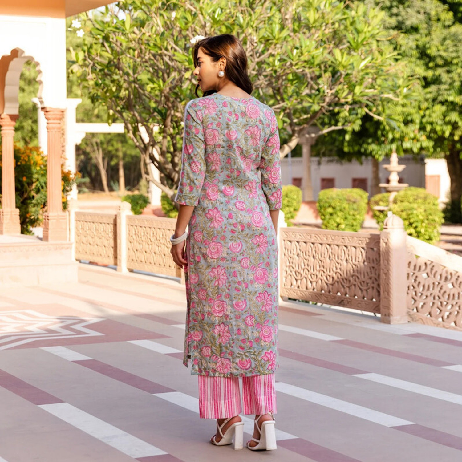 Rivanta  Pink Floral Salwar Suit Set 