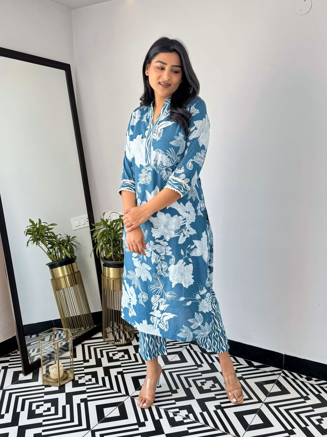 Rivanta  Floral Casual Salwar Suit Set 