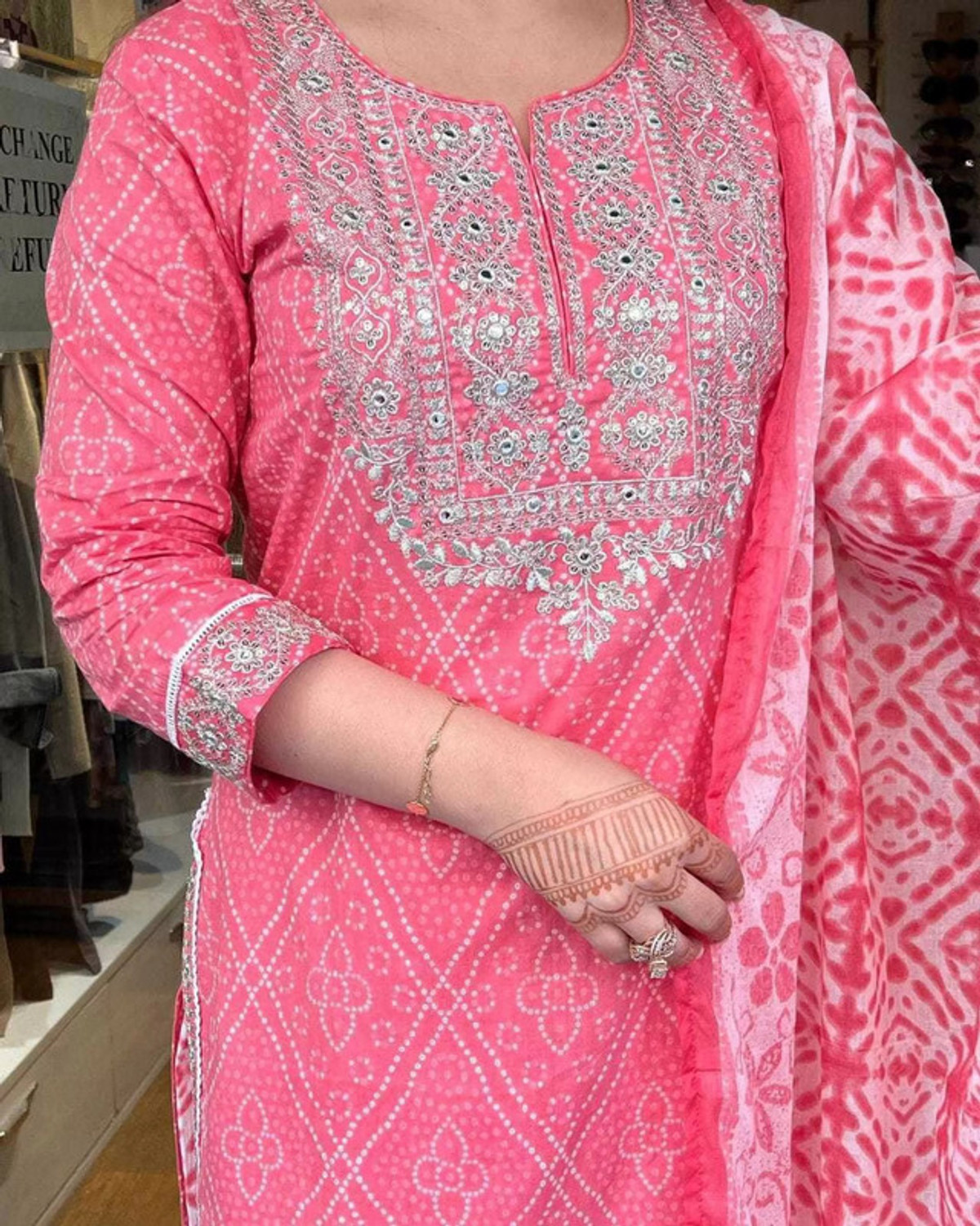   Rivanta  Bandhani Mirror Salwar Suit Set 