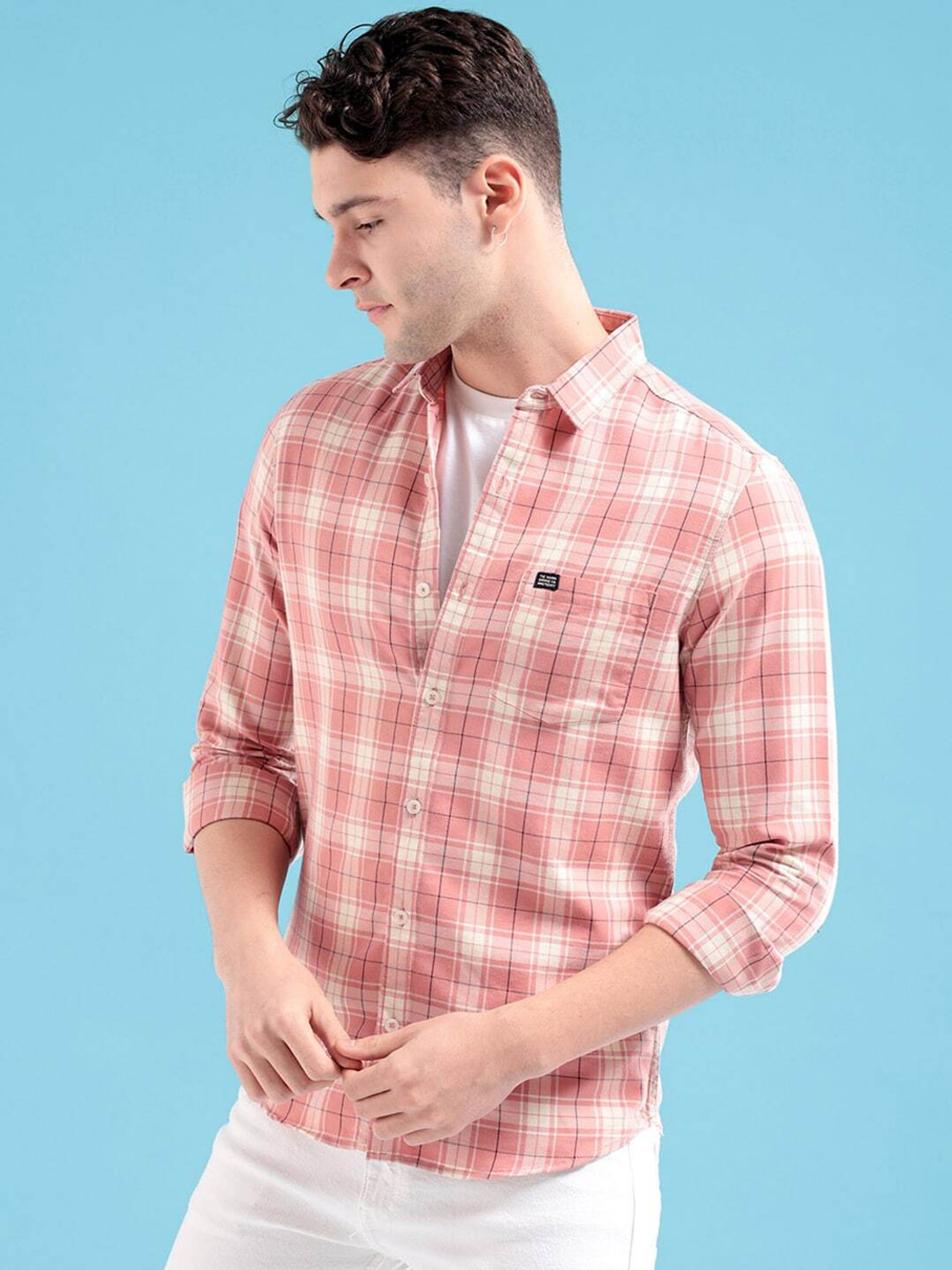 Ivaan cream/off-white blocks shirt.