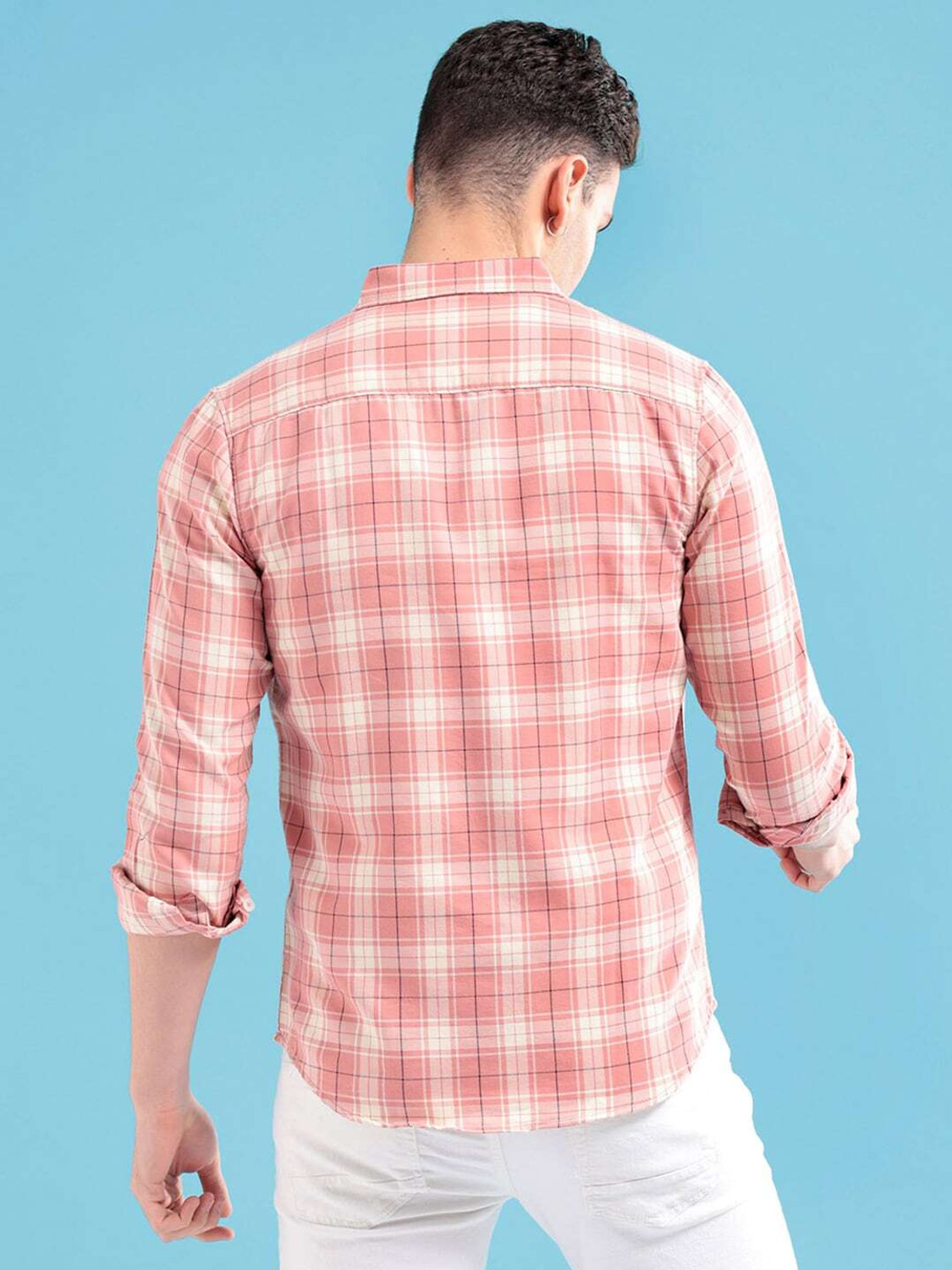 Ivaan cream/off-white blocks shirt.