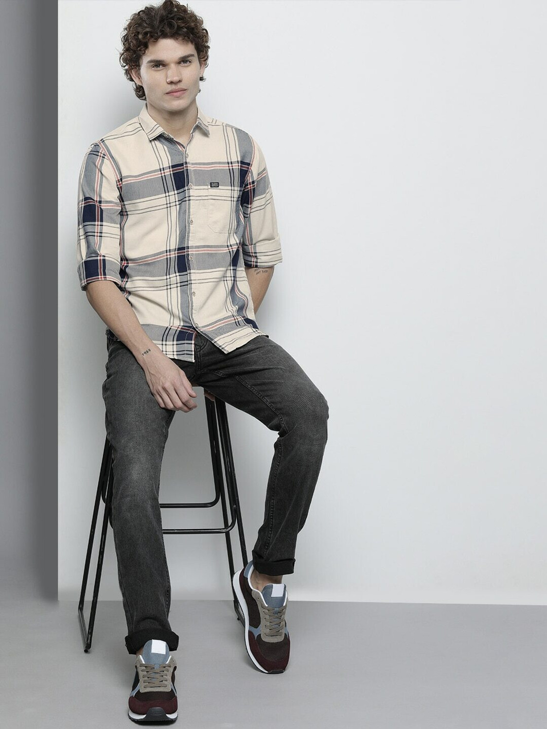 Ivaan Multi-tonal check pattern Shirt