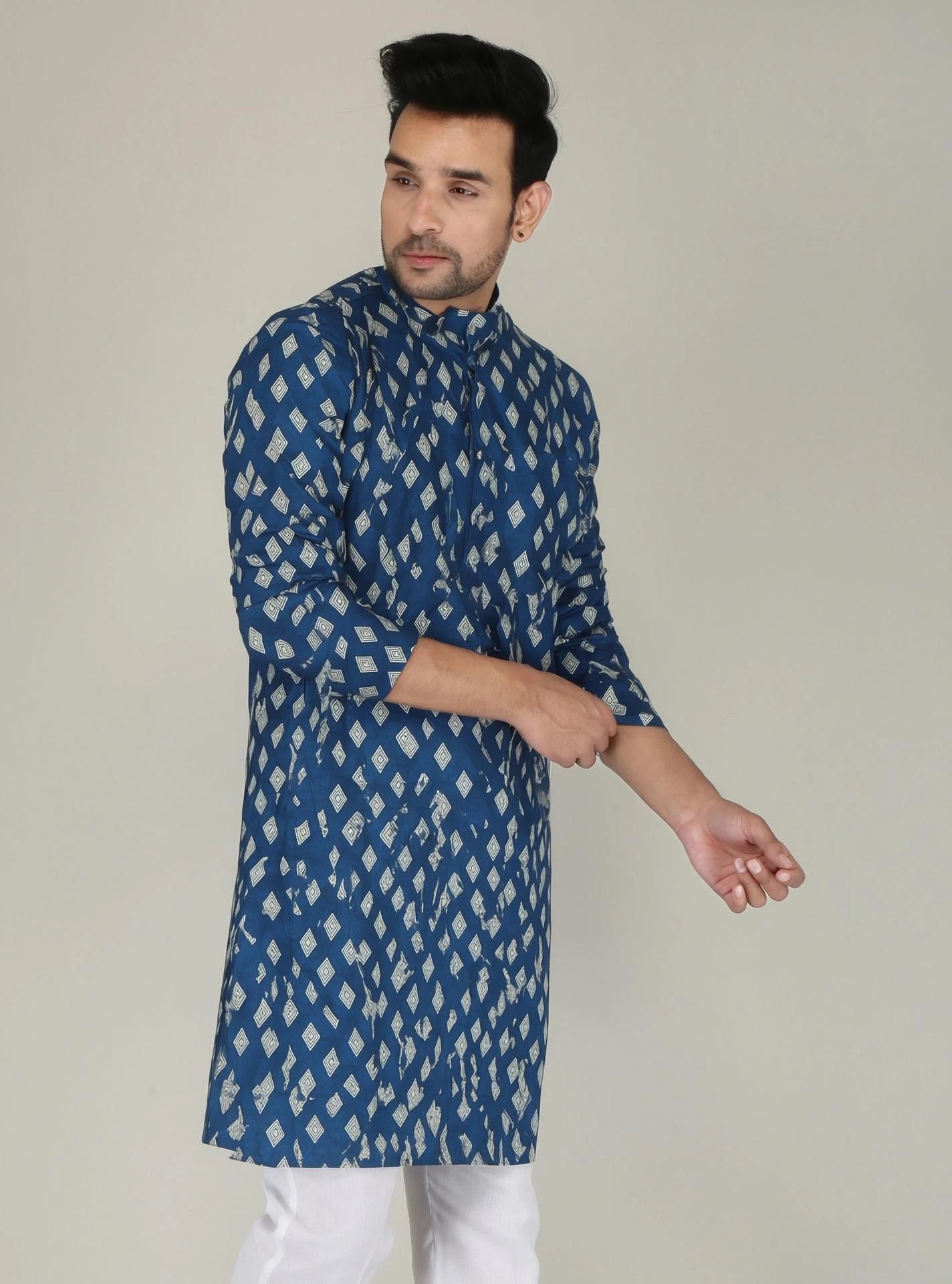 Festivo Mid-thigh length kurta