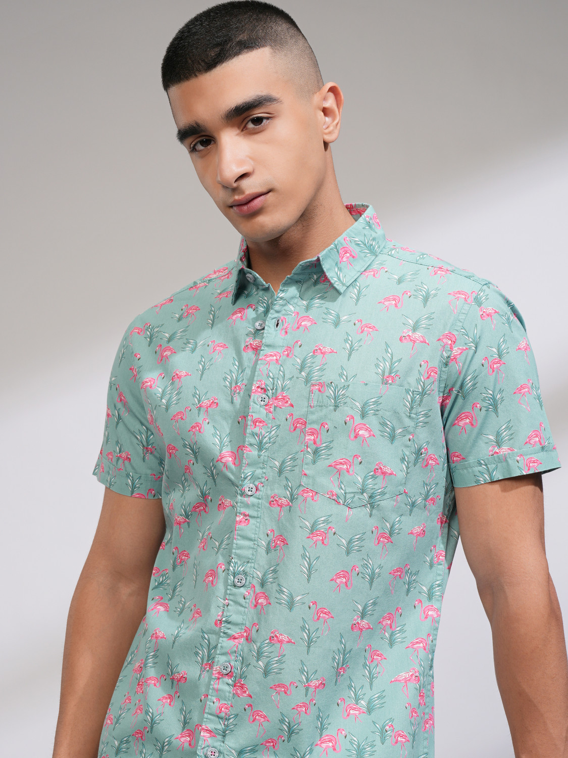 Havric Short-sleeve button-down shirt.
