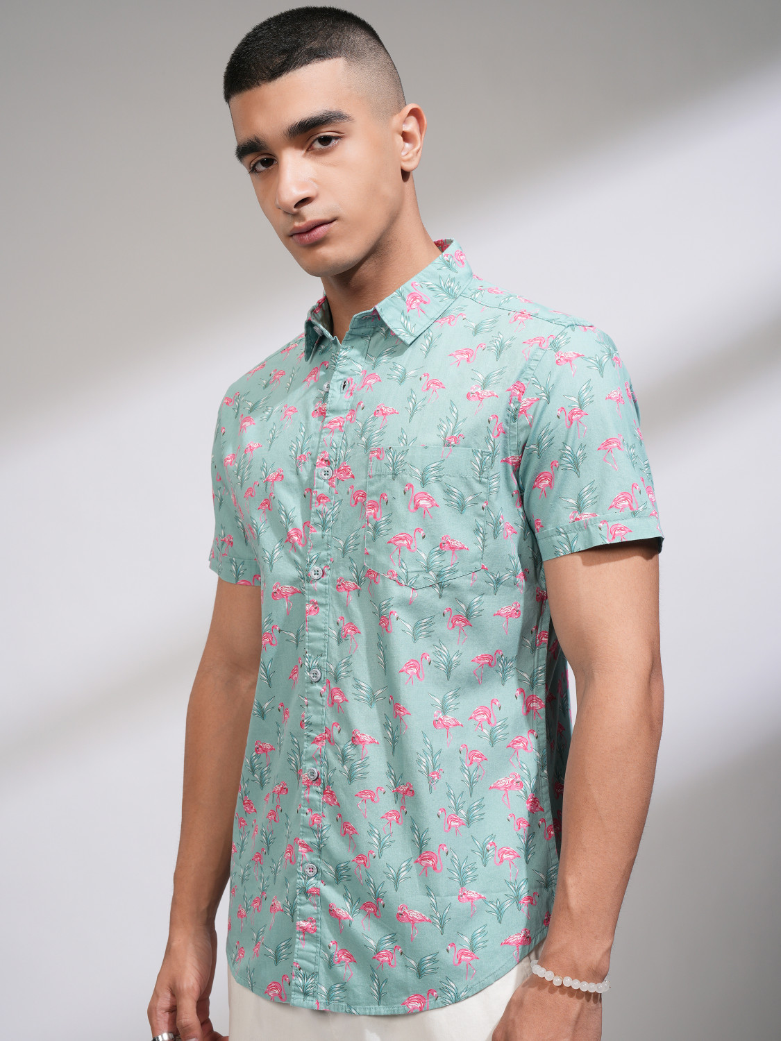 Havric Short-sleeve button-down shirt.